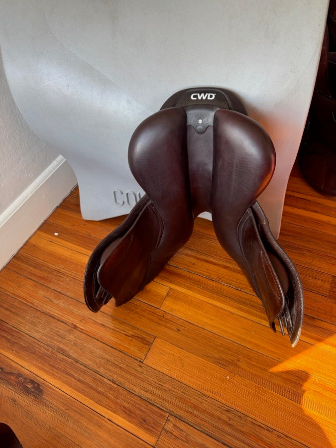 CWD 17.5” CWD SE32 Mademoiselle 2Gs PRO Saddle - 2020 - 3C - Full Buffalo (5)