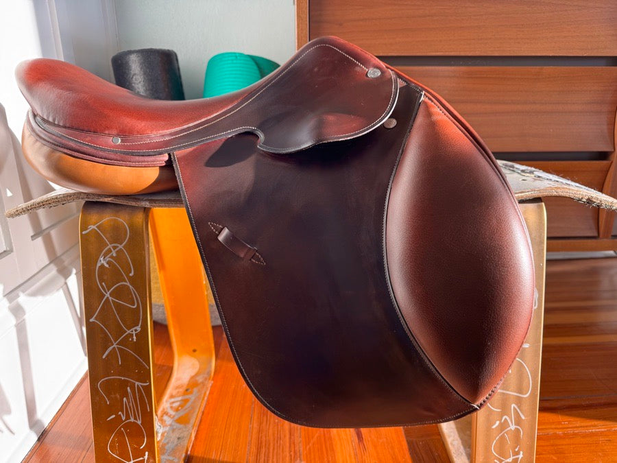 HERMES 17” Hermes Brasiia Jump Saddle - Full Buffalo - RARE!