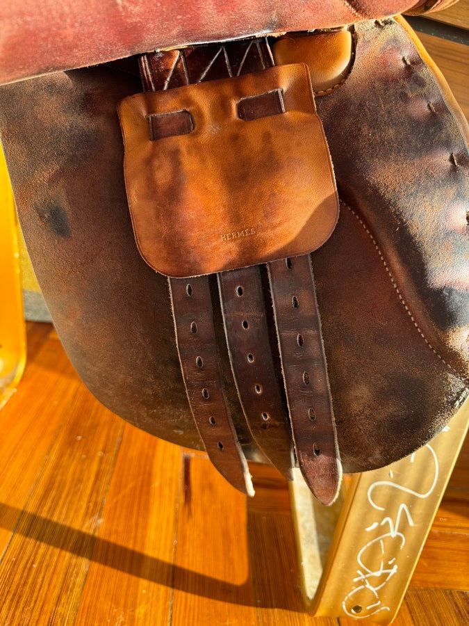 HERMES 17” Hermes Brasiia Jump Saddle - Full Buffalo - RARE! (6)