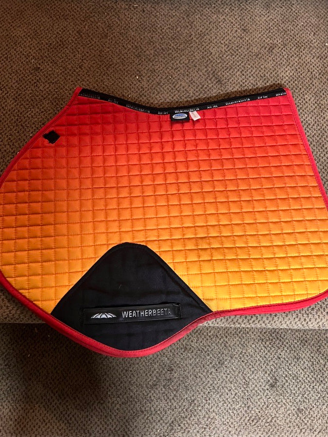 WEATHERBEETA Prime Ombré jumping shaped saddle pad