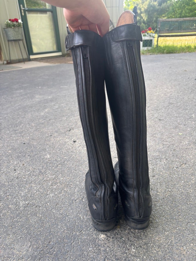 ARIAT Ariat Heritage Contour II Field Zip Tall Riding Boot (5)