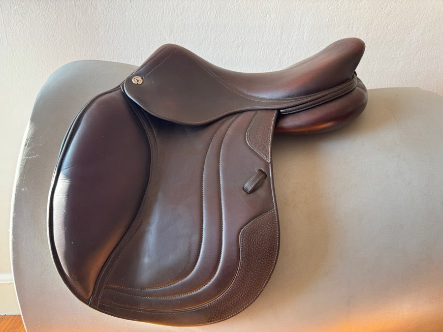 CWD 17” 2020 CWD SE01 Saddle - 3L - Full Buffalo! (2)