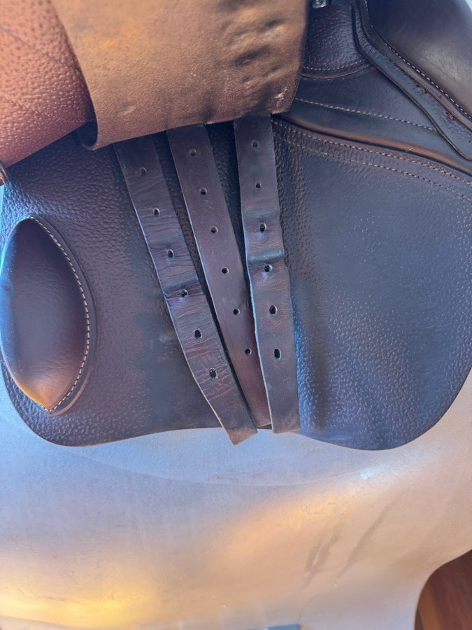 CWD 17” 2020 CWD SE01 Saddle - 3L - Full Buffalo! (5)