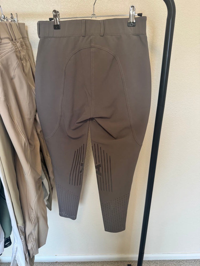 Size 28: Armateq Knee Patch Breech