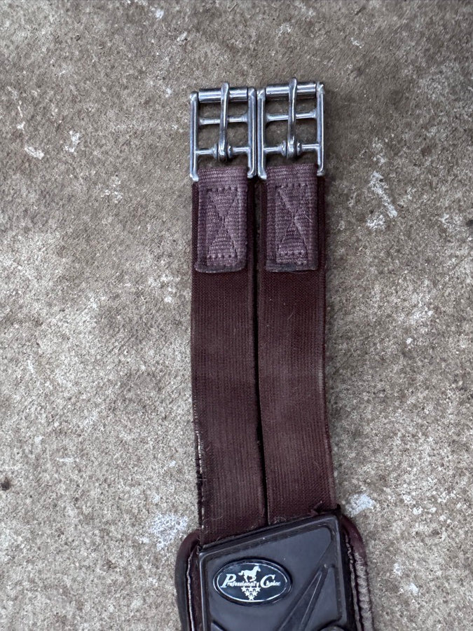 PROFESSIONAL'S CHOICE Pro Choice VenTECH contoured jump girth size 54 (2)