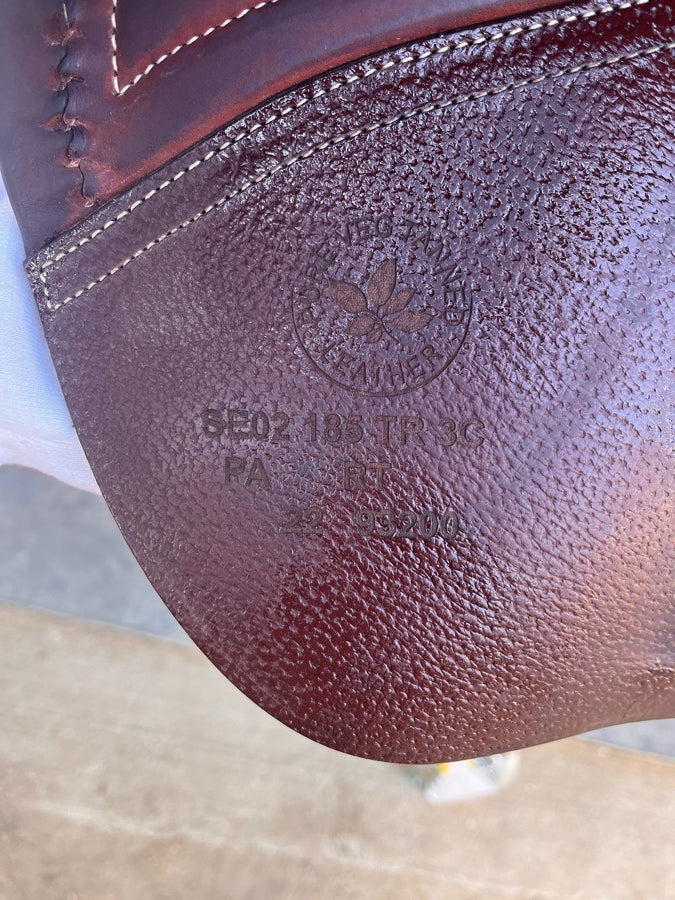 CWD CWD 2022 SE02 Saddle - 18" - 3C Flap (3)