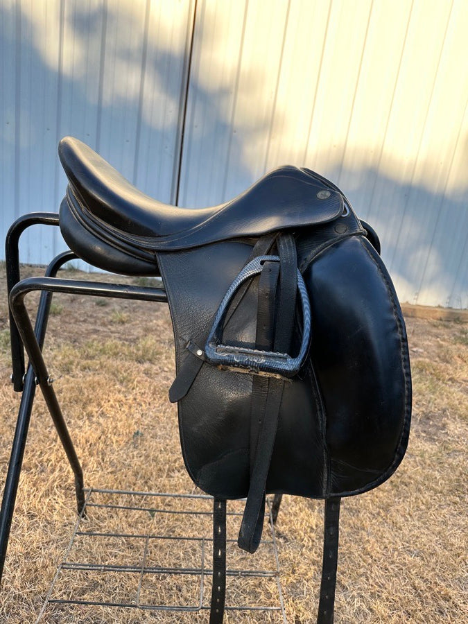 PRESTIGE Prestige Dressage Saddle (2)