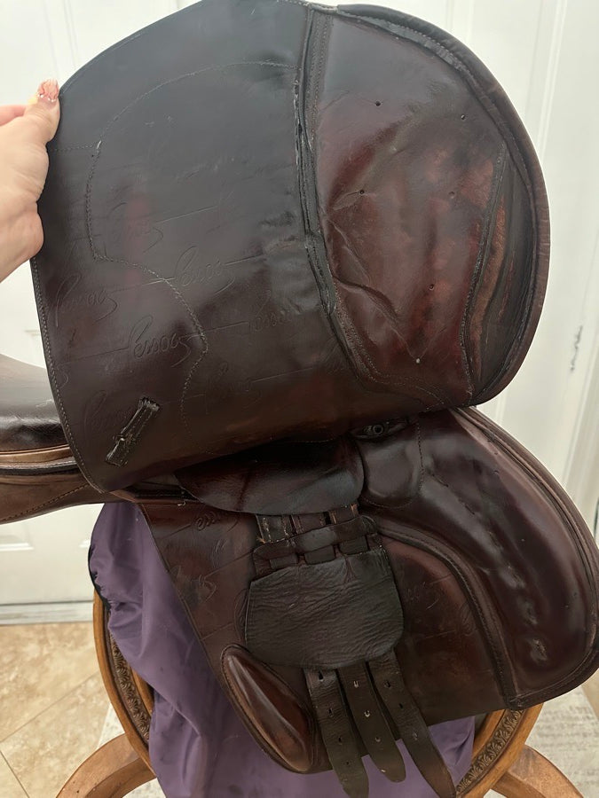 PESSOA 17.5" PESSOA SADDLE (3)