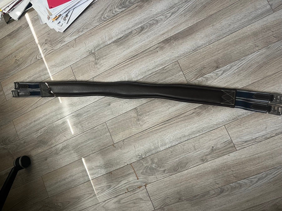 DOVER SADDLERY Suffolk Raised Fancy Stitch Girth- 48” (2)