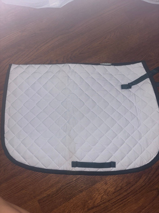 DOVER SADDLERY White and green Dover pad (2)