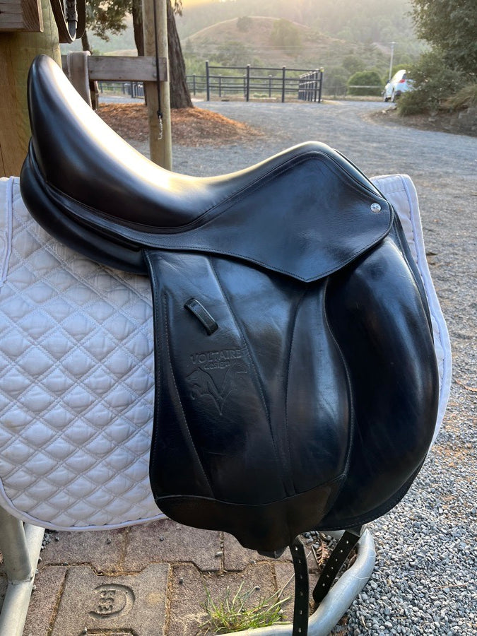 VOLTAIRE Voltaire Adelaide Dressage 2015 17”seat