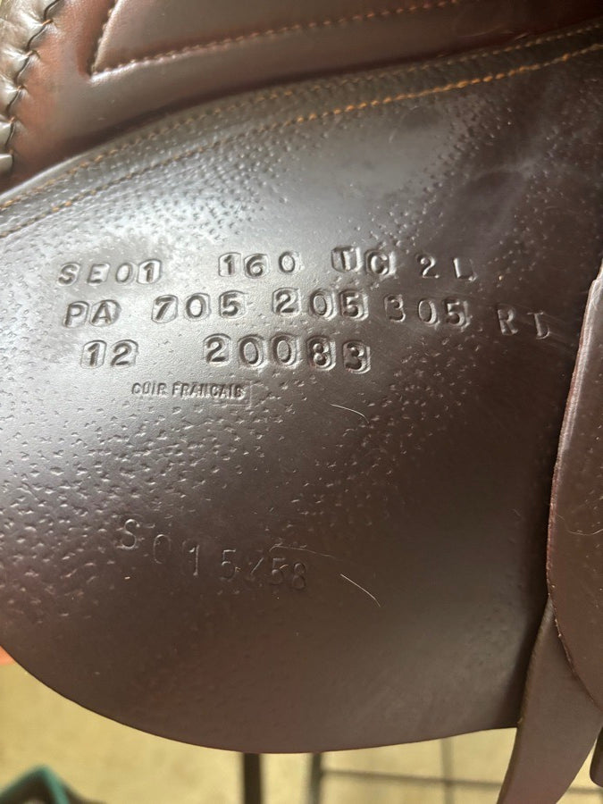 CWD CWD saddle 16” SE01 2L flaps (8)