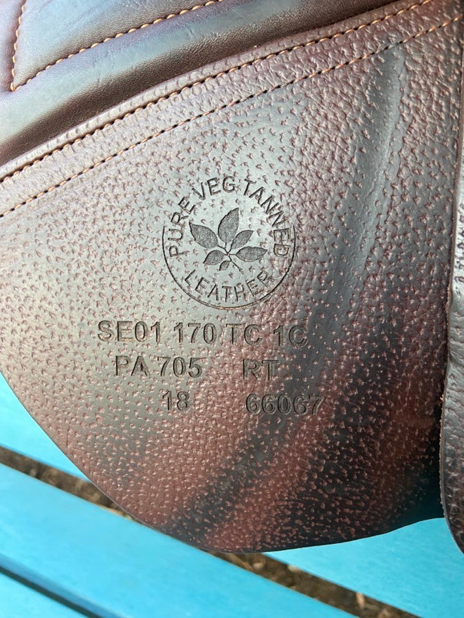 CWD 2018 CWD Saddle SE01 17.0” 1C (5)