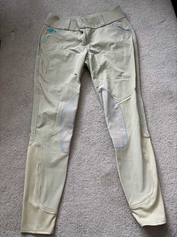 30L Piper evolution, tan with electric blue, knee patch. Excellent condition