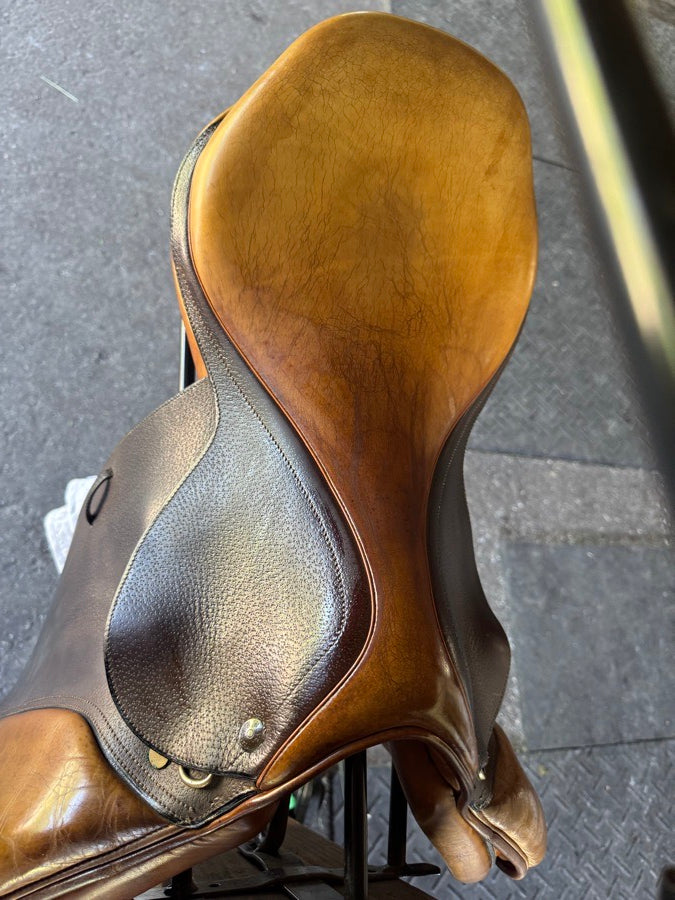 BEVAL 18” Beval Jump Saddle (4)