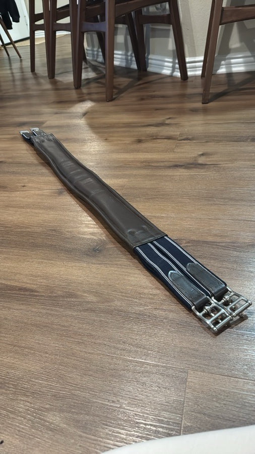 DOVER SADDLERY NWOT InDulge™ Classic Hunter Girth. Size 46. (3)