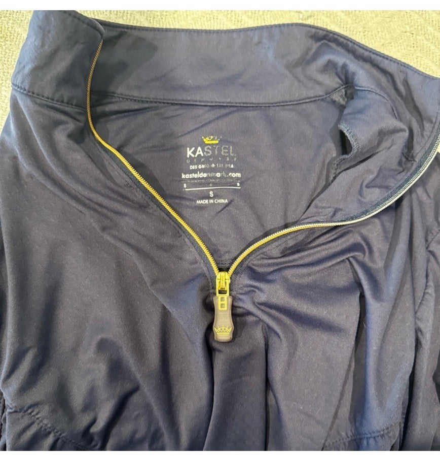 KASTEL DENMARK Woman's Kastell Denmark Shirred Shoulder Navy Quarter Zip. Size Small (6)