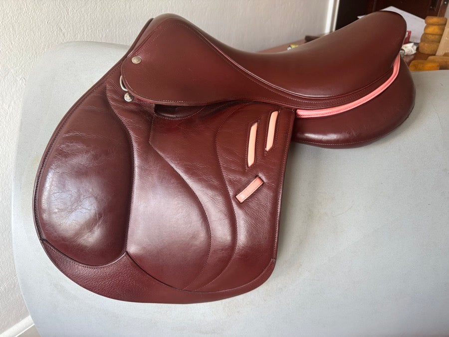 DEVOUCOUX 17” Devoucoux Biarritz Lab Saddle - 2017 - 1 Flaps - Full Buffalo (6)