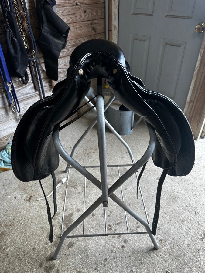 ALBION Albion dressage saddle (3)