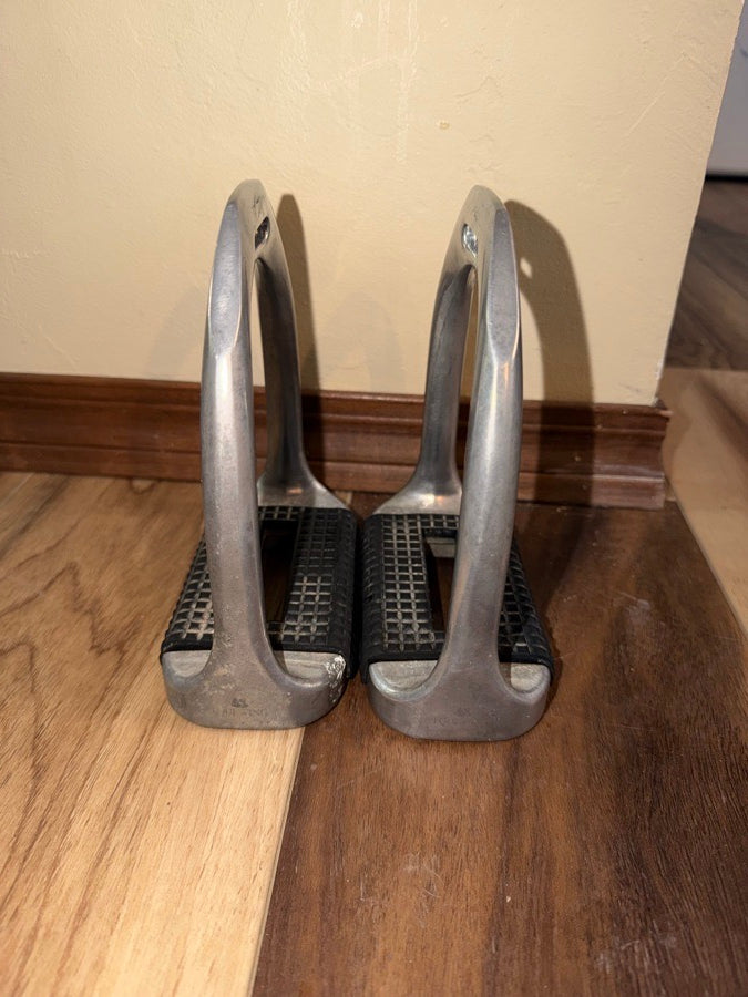 Other Equi wing wide tread stirrups