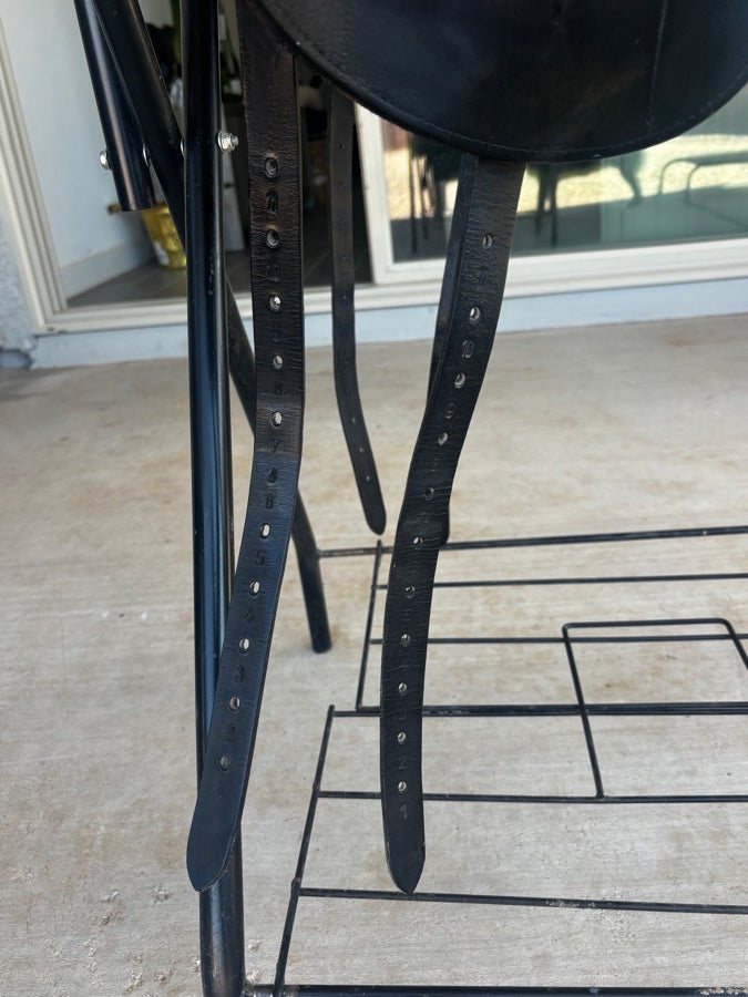 CUSTOM SADDLERY Custom Saddlery 17.5” Wolfgang Omni Monoflap Dressage Saddle (6)