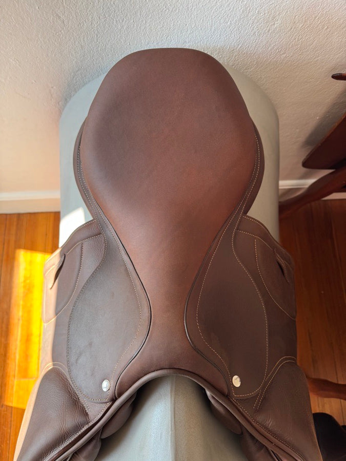 ARION 17” 2023 Arion J2 Saddle - Q2 - Full Buffalo - Shoulder Freedom Panels - NEW (6)