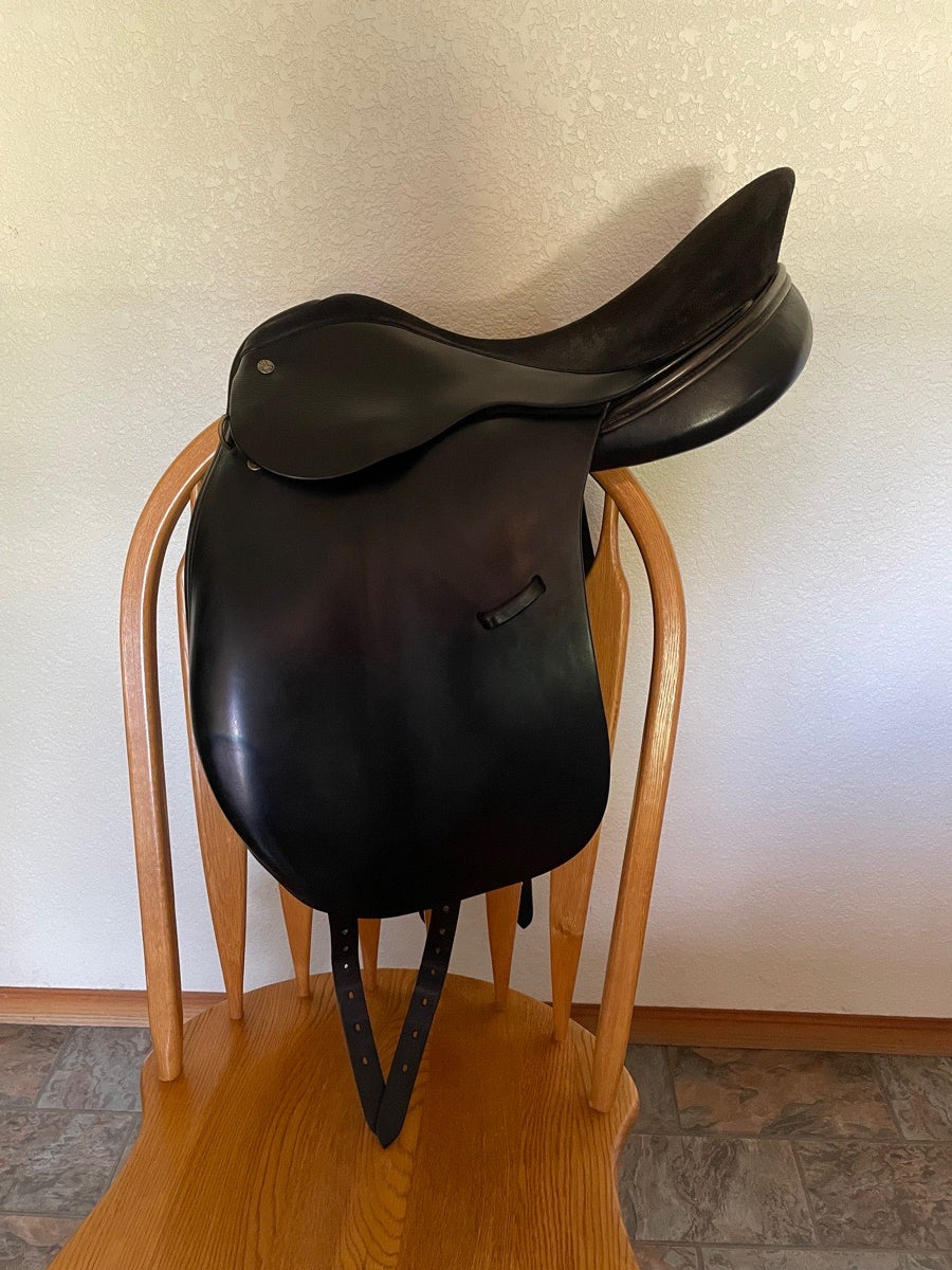 CROSBY Crosby Robert Dover Freestyle II dressage saddle