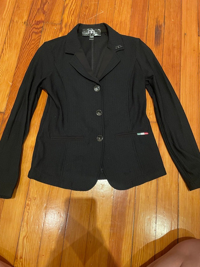 Used AA PLATINUM MOTION LIGHT AA black mesh show coat Show Jacket