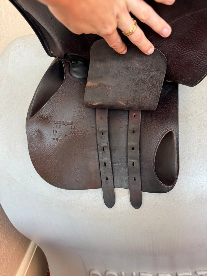 VOLTAIRE 18” Voltaire Stuttgart PRO Saddle - 2018 - 3A - Full Buffalo (7)