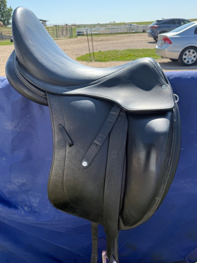 Other Beautiful L’Apogee Dressage Saddle (2)