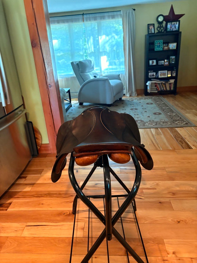 STUBBEN Stubben all purpose saddle (2)