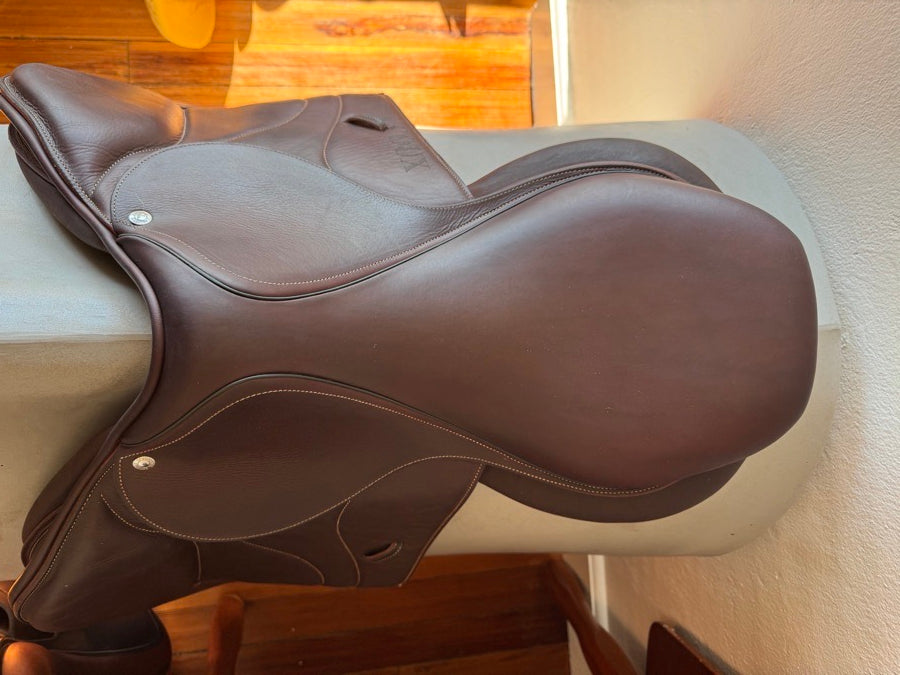 DEVOUCOUX 18” Devoucoux Biarritz S Saddle - 2017 - 2A - Full Buffalo (5)