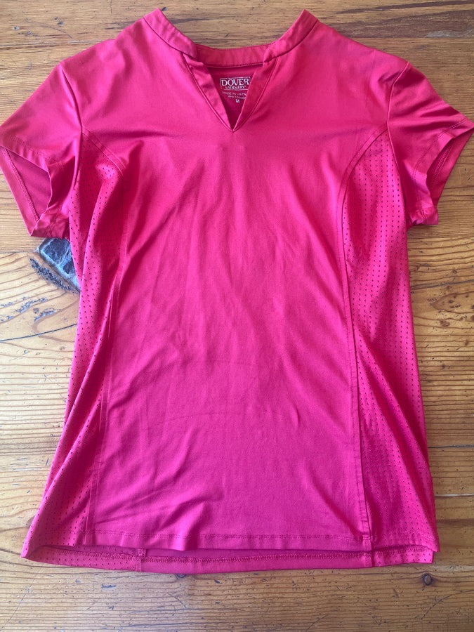DOVER SADDLERY Dover red short sleeve top