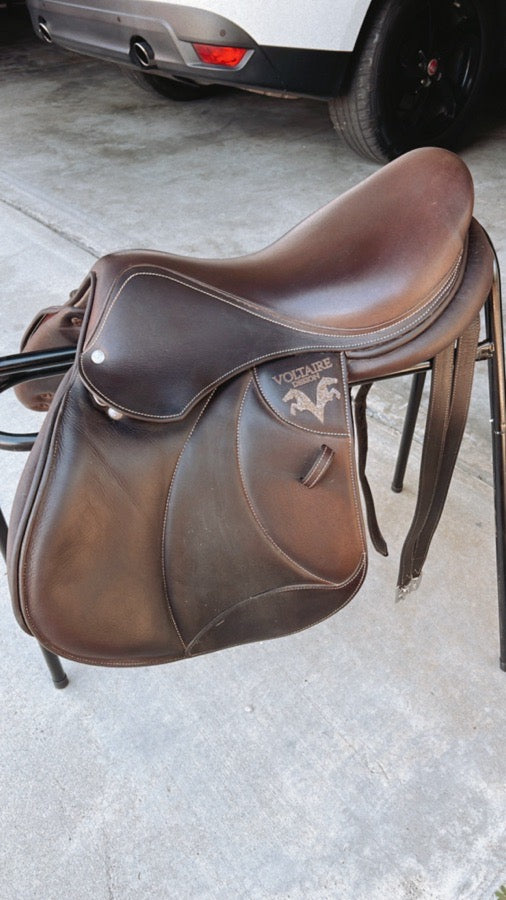 VOLTAIRE Voltaire 2022 Palm Beach Pro 17” (3)