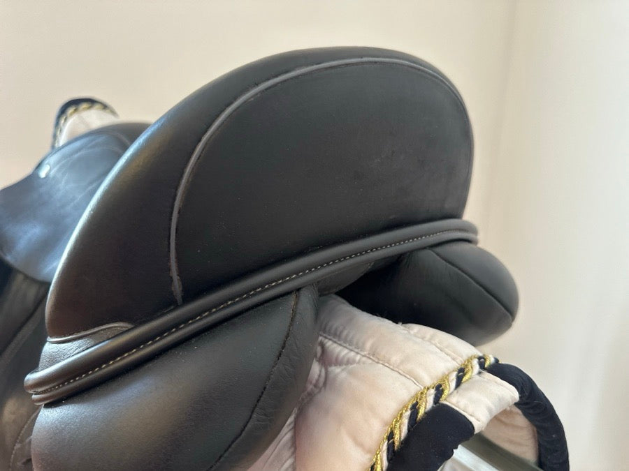 CUSTOM SADDLERY 17.5" Custom Saddlery Buffalo Advantage R * New Wool Flocked *
2750 + shipping (6)