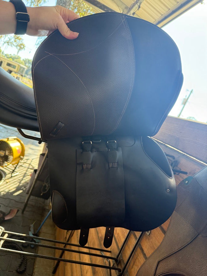 VOLTAIRE 2024 NEW 18.5 Voltaire (5)