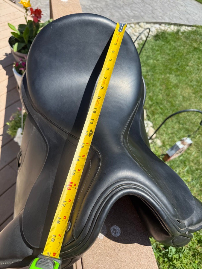 IDEAL SADDLE Ideal 17.5” MW Dressage Saddle (7)