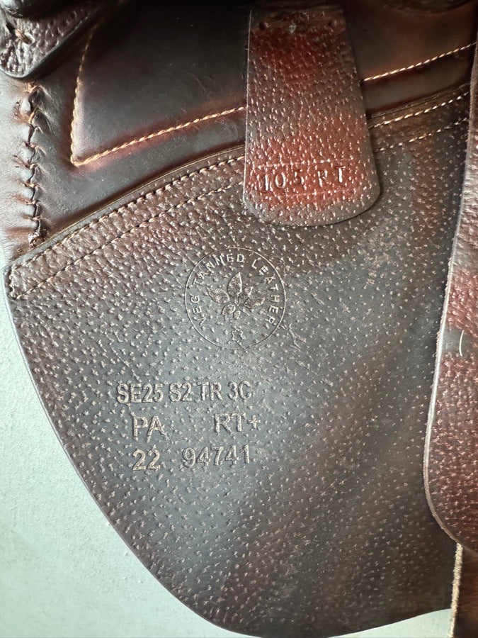 CWD 17.5” 2022 CWD SE25 2Gs Saddle - 3C - Grain / Buffalo (4)