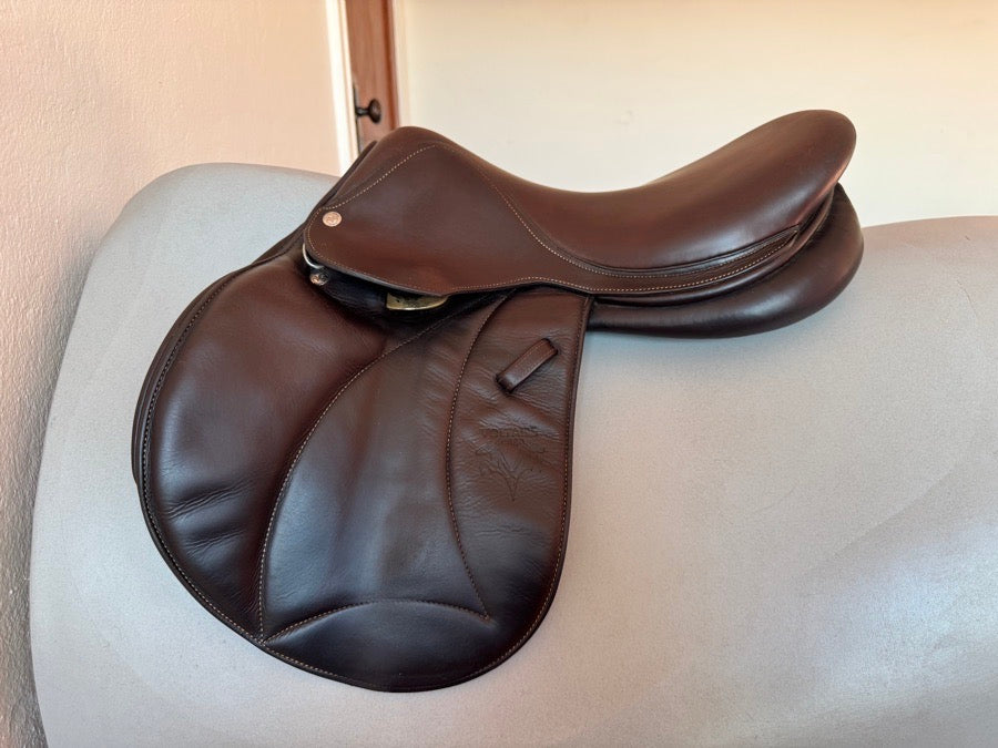 VOLTAIRE 16” Voltaire Welli Saddle - Child/Pony - 2017 - Full Buffalo