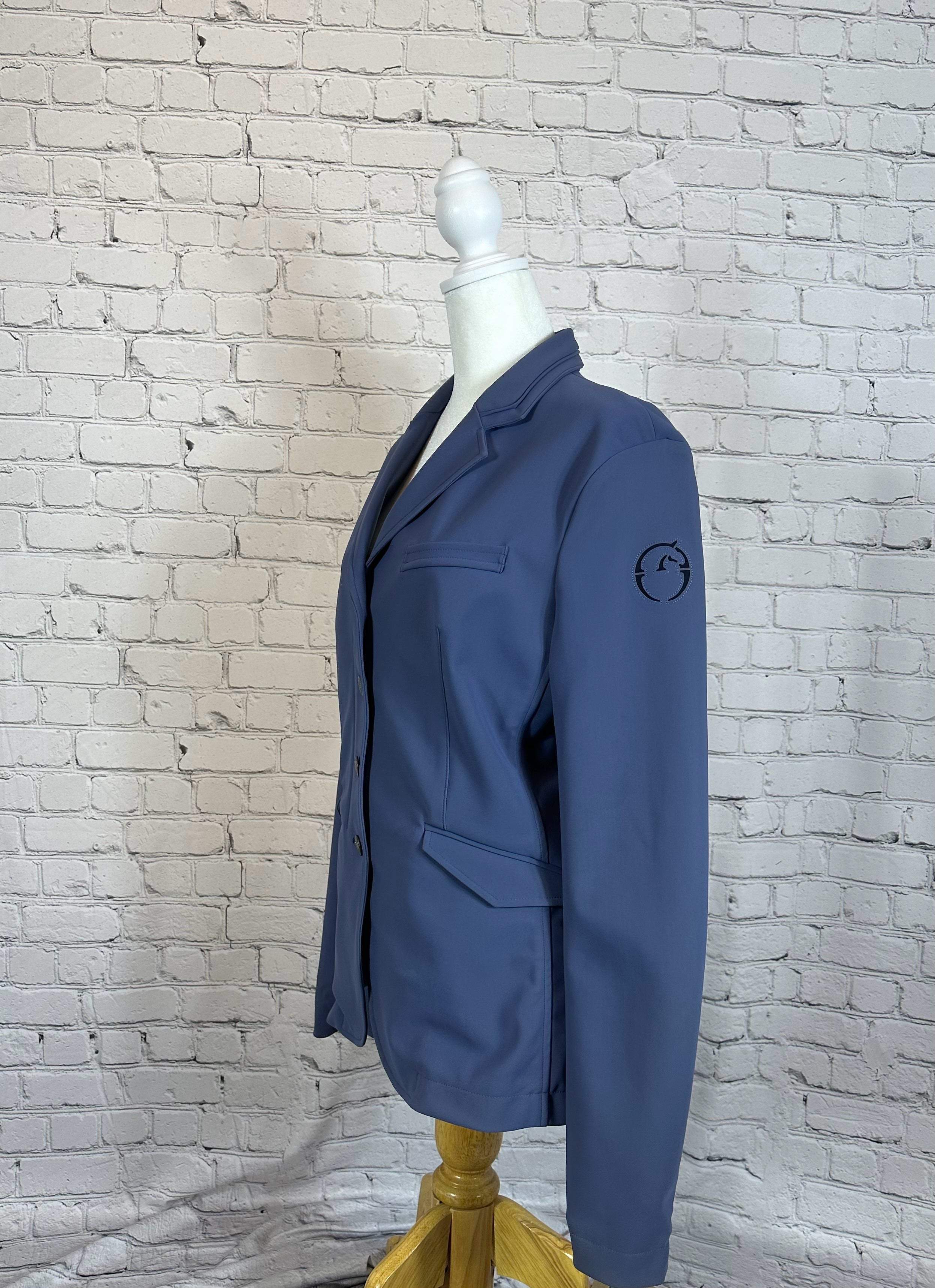 Vestrum Canberra Women's Show Coat Size 46