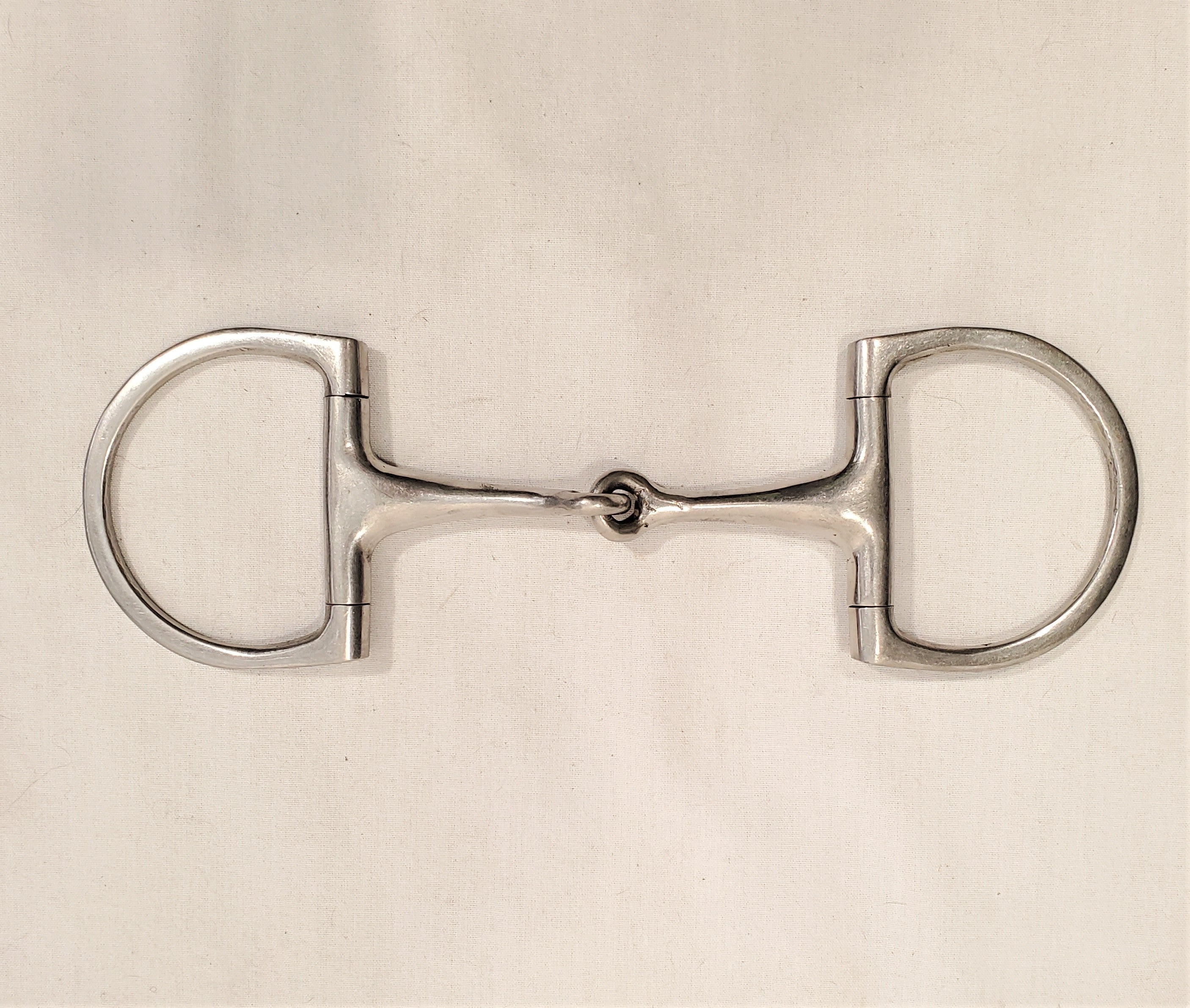 Medium Weight Solid Mouth Eggbutt Snaffle - 5"