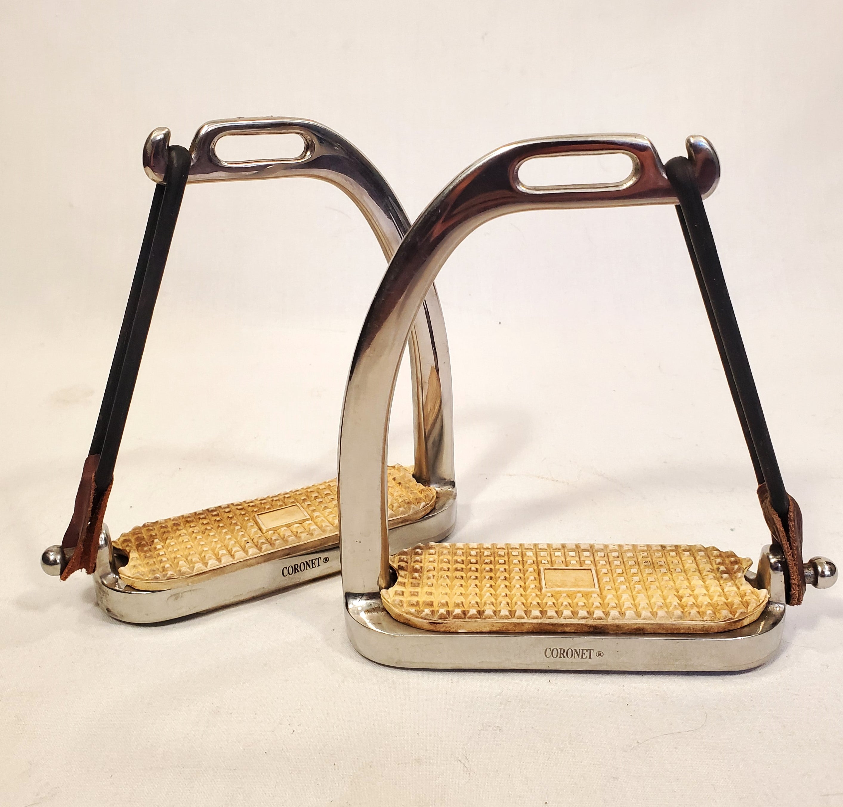 Coronet Peacock Safety Stirrups - 4.75"