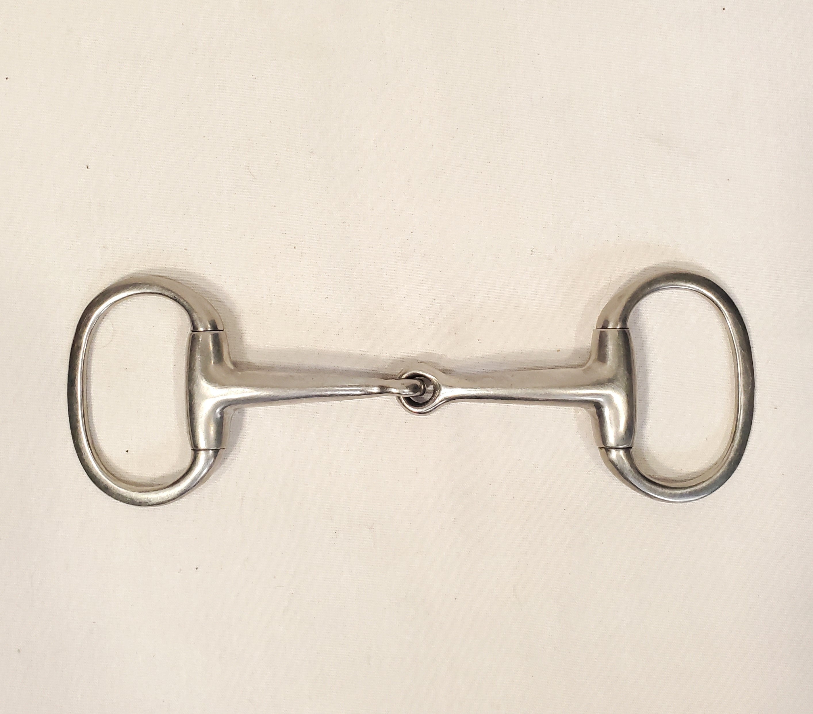 Medium Weight Solid Mouth Eggbutt Snaffle - 5"