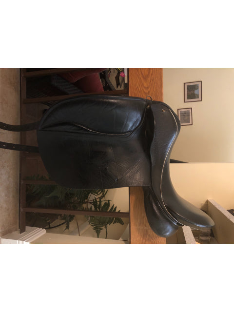 JRD Dressage Saddle 17.5”