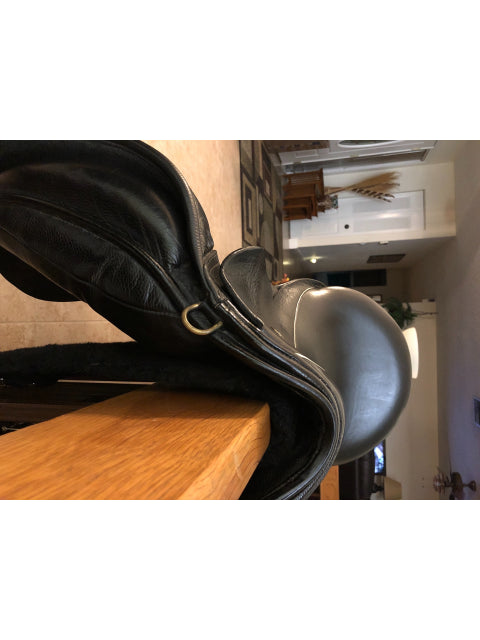 JRD Dressage Saddle 17.5”