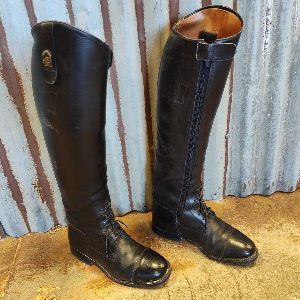 Zip up field boots