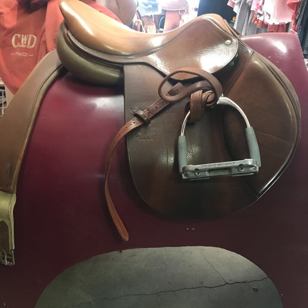 Saddle Jumping CWD W/Leathers/irons/gi