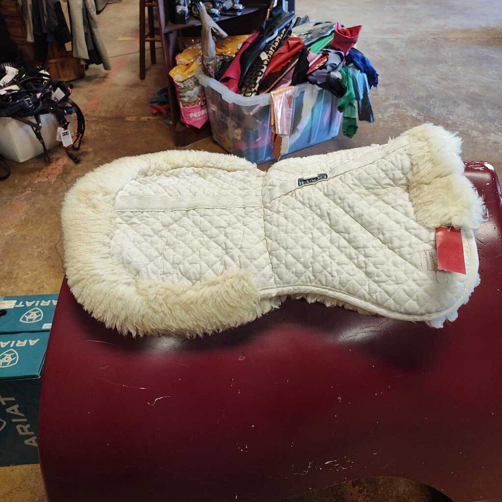 Dover- Wool Half Pad