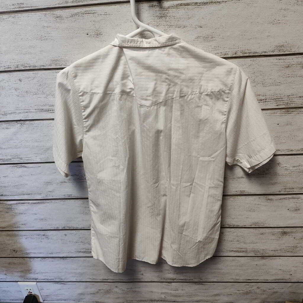 Show shirt w/o collar