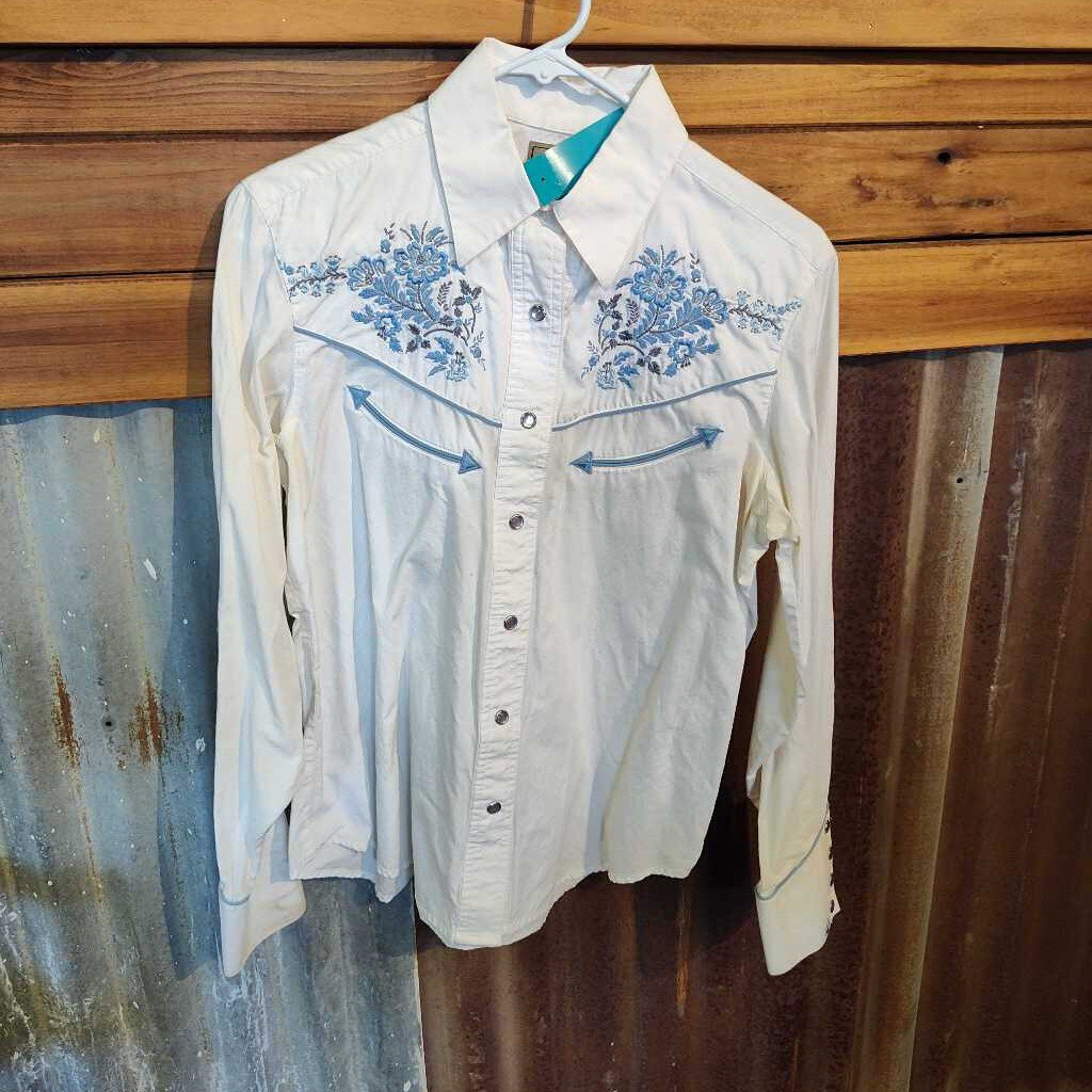 Snap long sleeve shirt